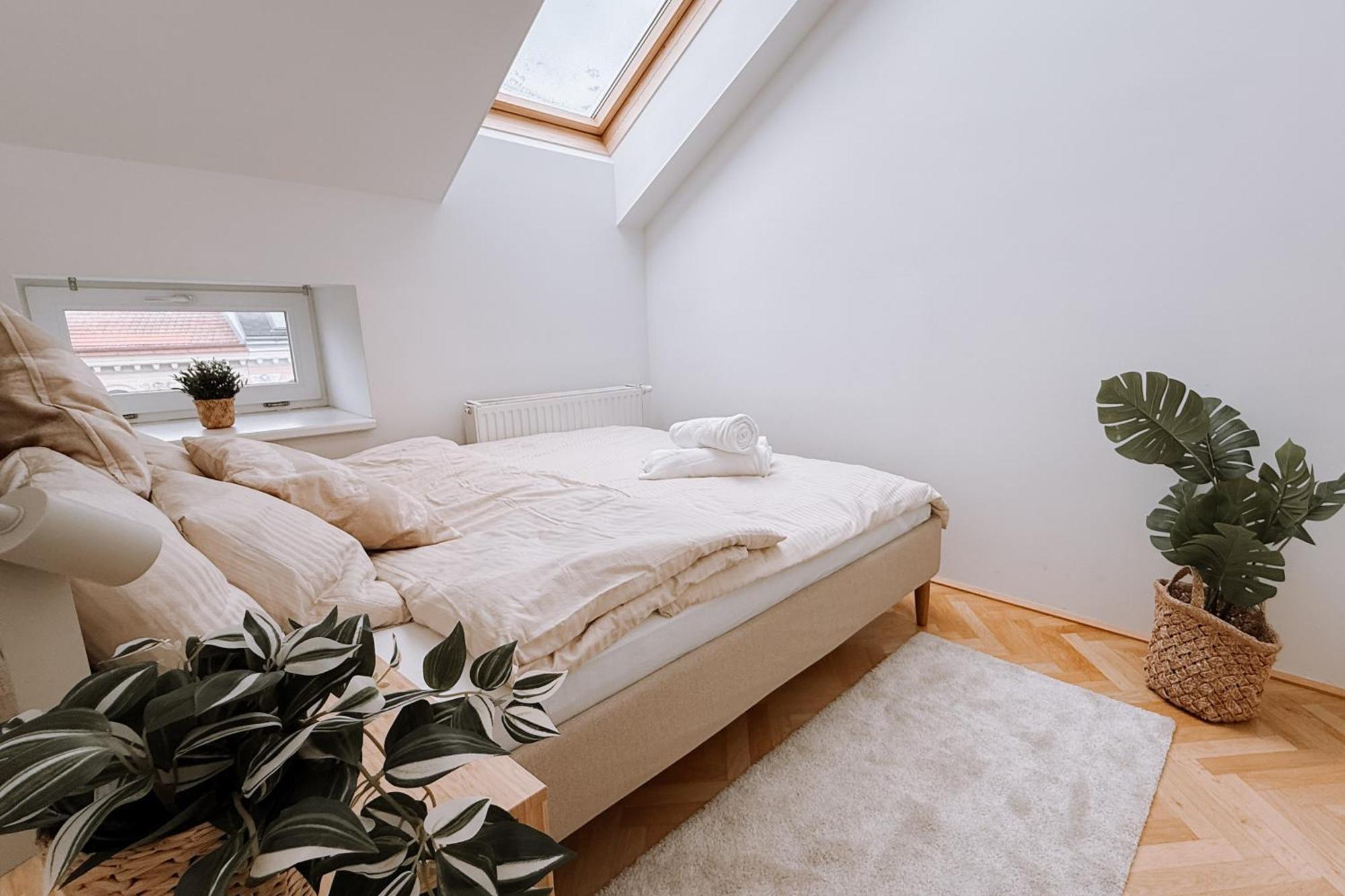 90Qm, 3 Bedrooms, Near Schoenbrunn, Balcony - Axara Housing Bécs Kültér fotó